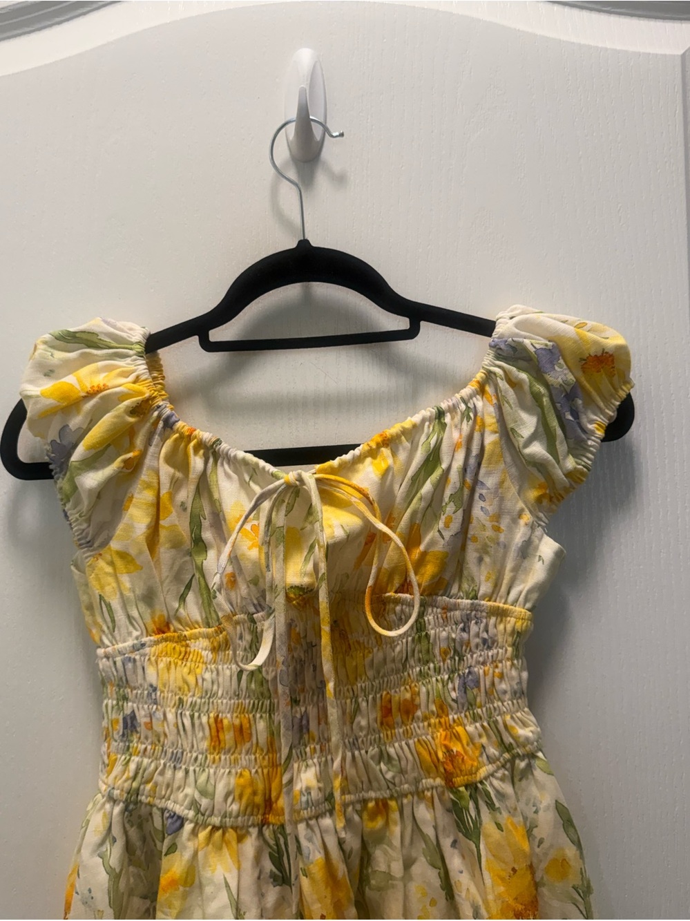 Jacquie the label Yellow Floral Mini Dress Blue White Print Smocked Waist NWT S - Picture 4 of 6